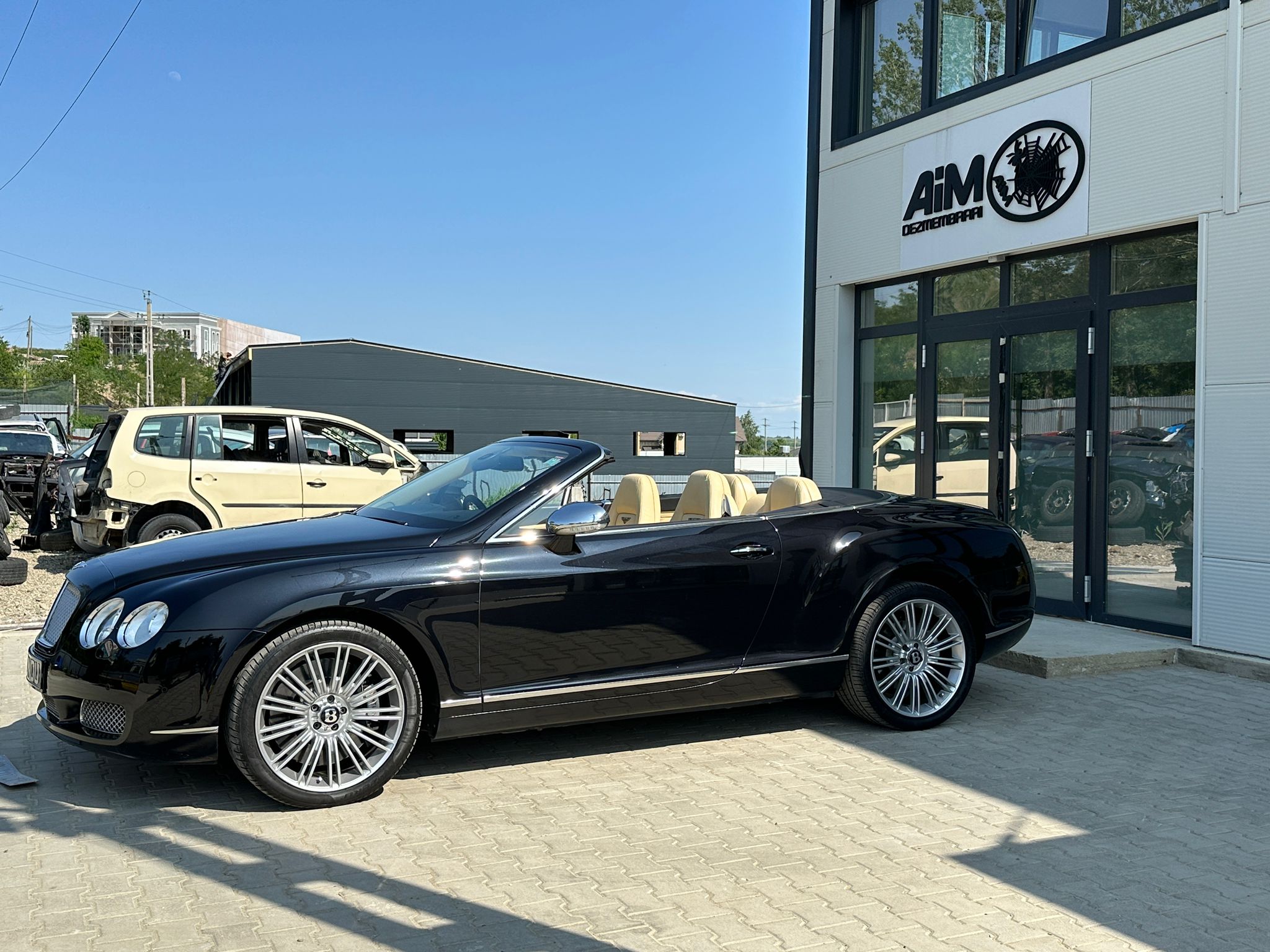 Motor auto demontat și testat, pregătit pentru vânzare