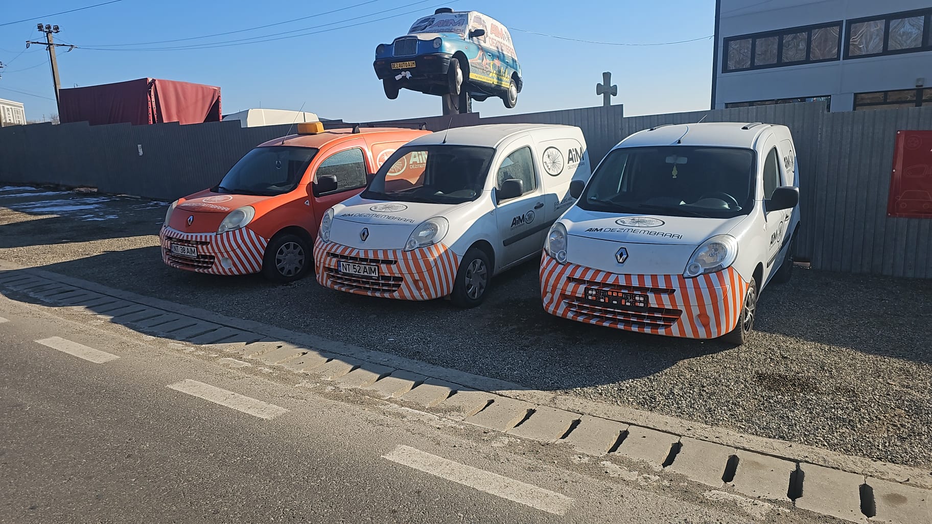 Zona de testare piese electrice auto la AIM Dezmembrări