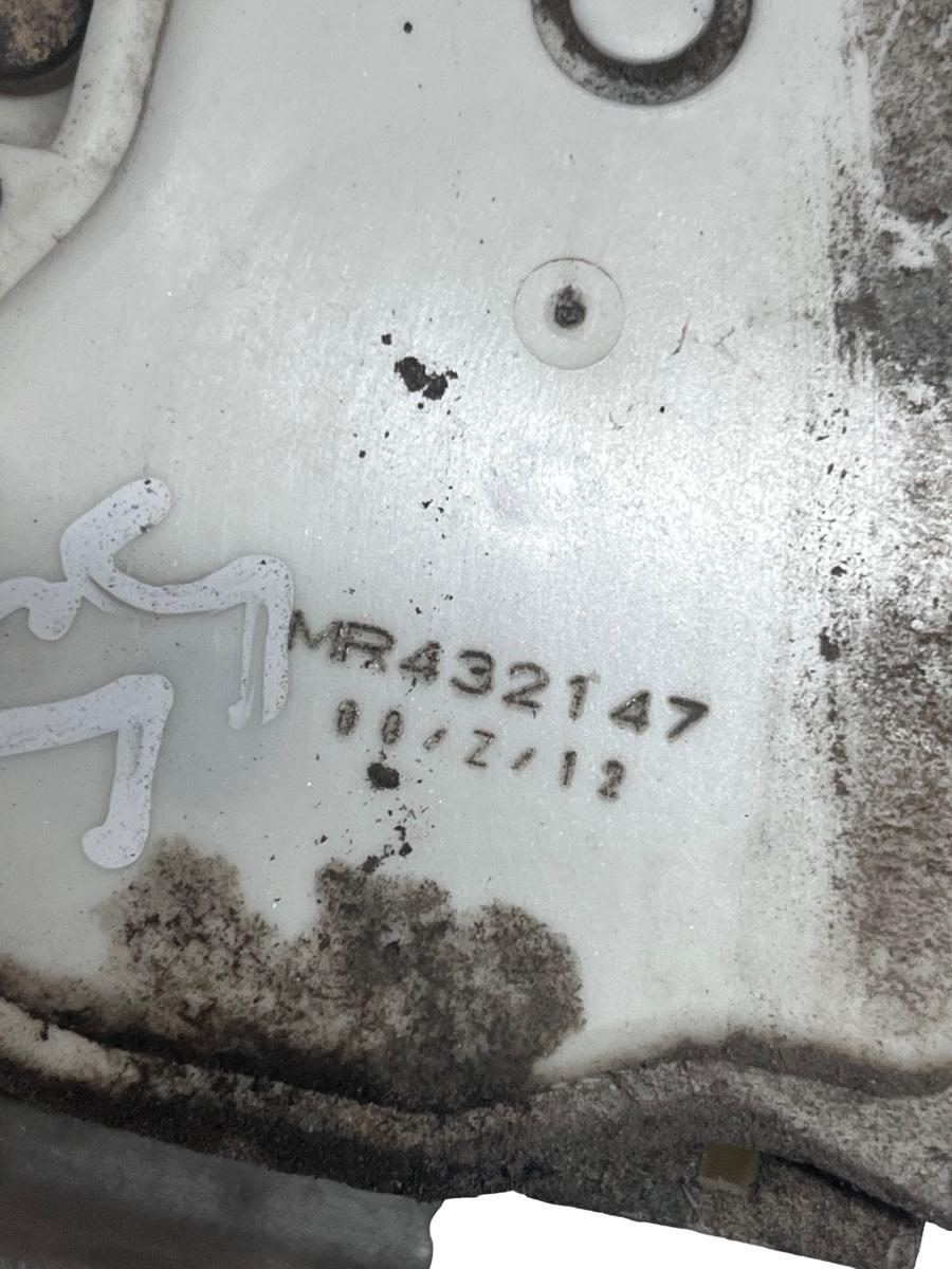 Actuator inchidere portiera stanga spate MITSUBISHI L200 - 2001 MR432147 – foto 2