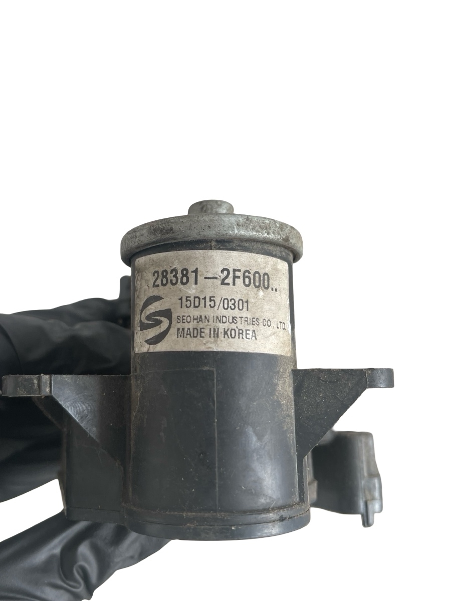 Actuator/motor clapeta galerie de admisie HYUNDAI TUCSON III TLE  2015 - > 1.7CRDI  28381-2F600 – foto 2