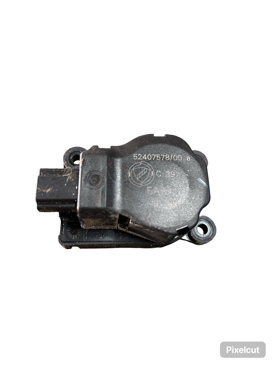 Actuator/motoras clapeta aer AC ALFA ROMEO 159 939_ 2005 - 2012 52407578 – foto 2