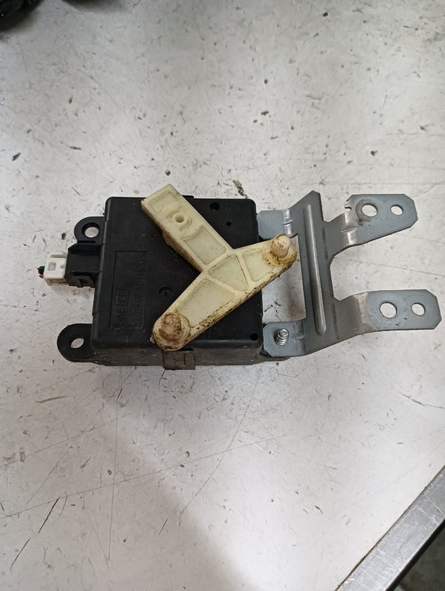 Actuator/motoras clapeta aer AC NISSAN PRIMERA III (P12) [ 2002 - > ] – foto 2