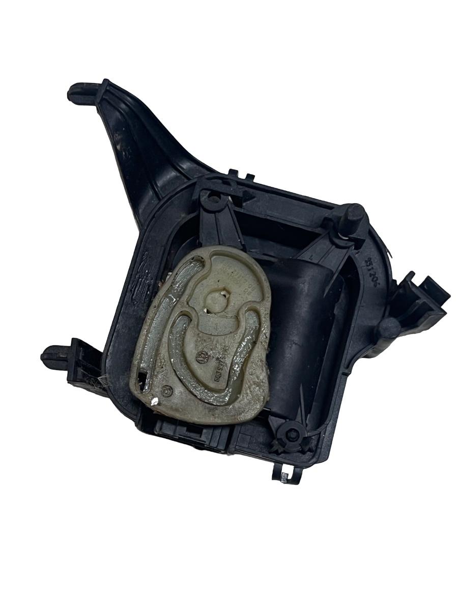 Actuator/motoras clapeta aer AC SKODA ROOMSTER 5J 2006 - 2015 VAG 0132801357 – foto 3