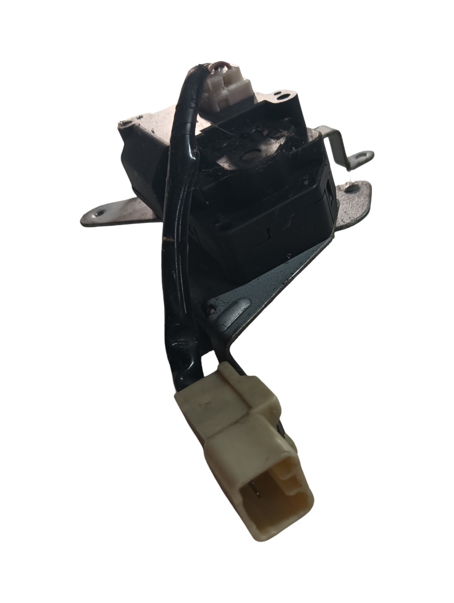 Actuator/motoras clapeta aer AC TOYOTA LAND CRUISER 100 FZJ1_, UZJ1_ 1998 - 2008 0637007401