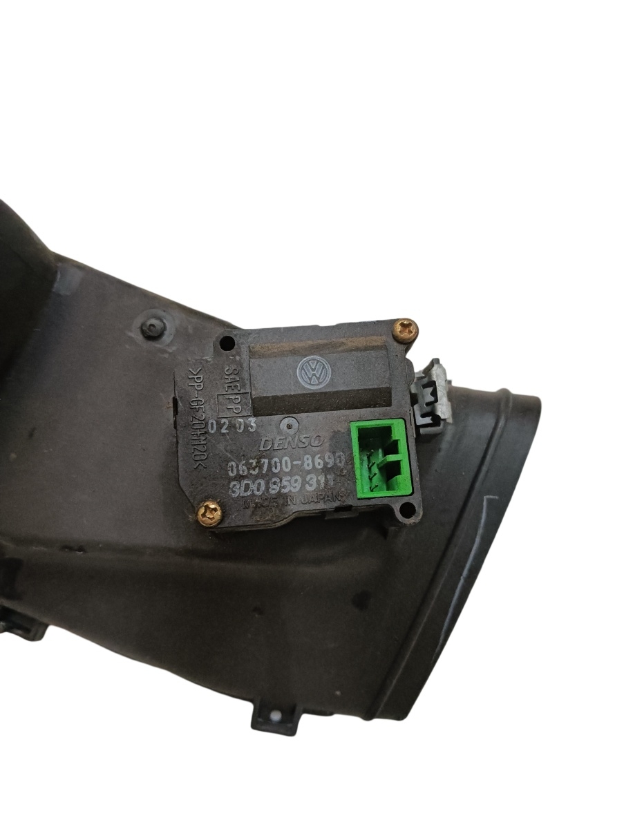 Actuator/motoras clapeta aer AC VOLKSWAGEN PHAETON 3D_ 2002 - 2016 3d0959311 – foto 2