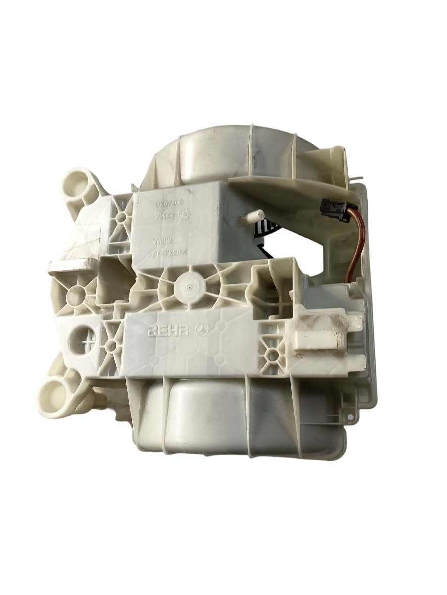 Aeroterma MERCEDES-BENZ S-CLASS W222, V222, X222 2013 - > 3.0 S 350 BlueTEC / d OM 642.861 190KW|258HP 0 – foto 2