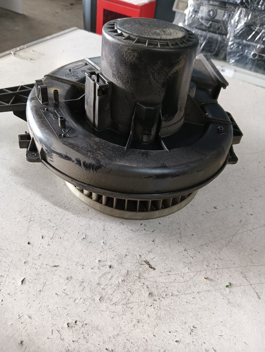 Aeroterma  SKODA FABIA (6Y2) [ 1999 - 2008 ] OEM 6q1820015c – foto 2