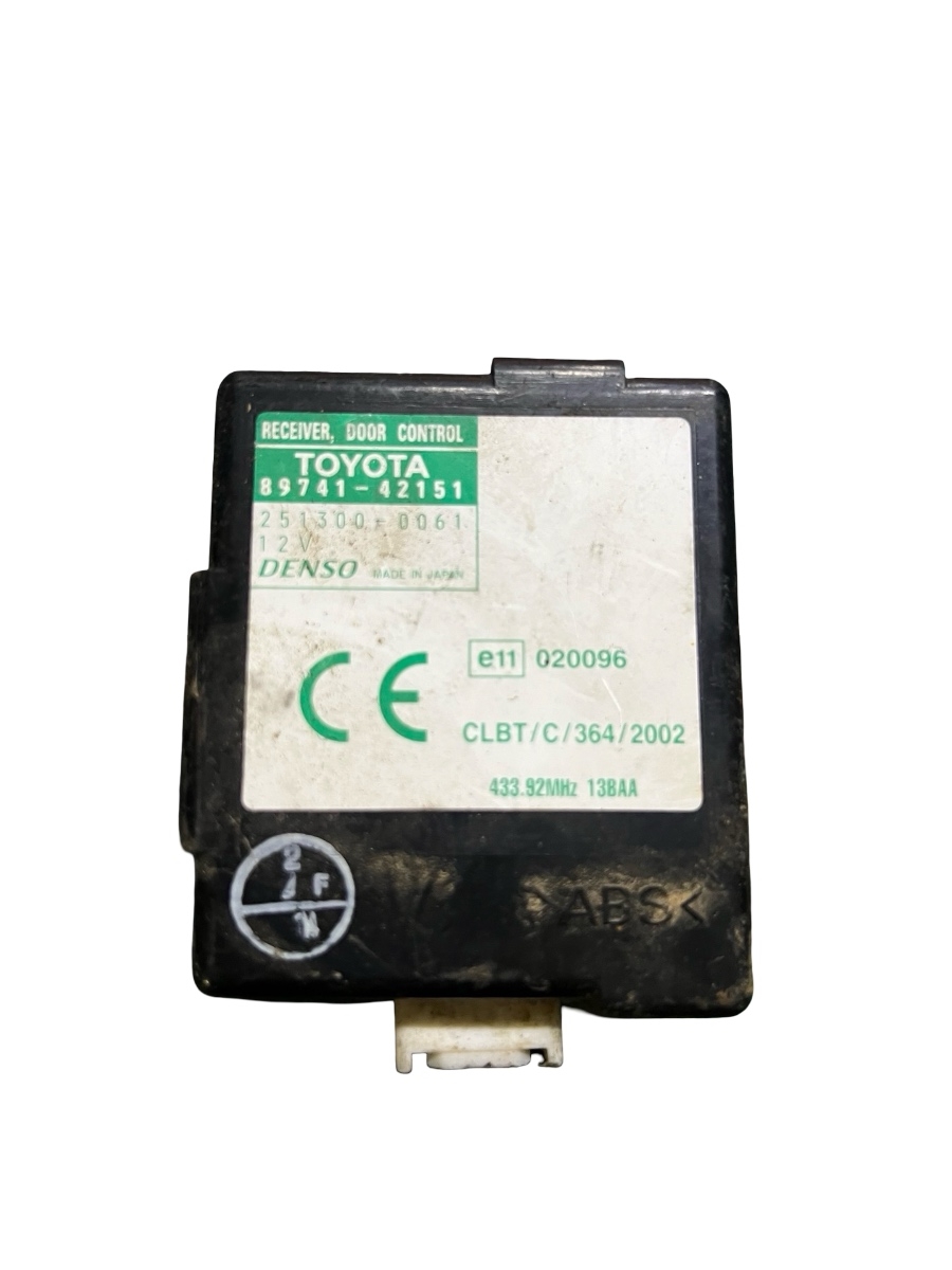Alte module/unitati de control TOYOTA RAV 4 II _A2_ 2000 - 2005 89741-42151