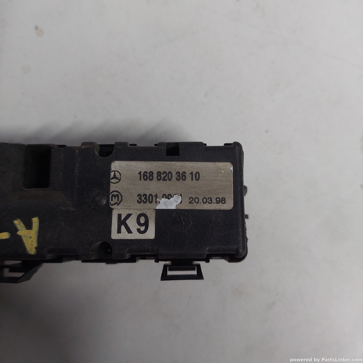 Alte piese ale panoului de bord MERCEDES-BENZ A-CLASS W168 1997 - 2005 1688203610 – foto 2