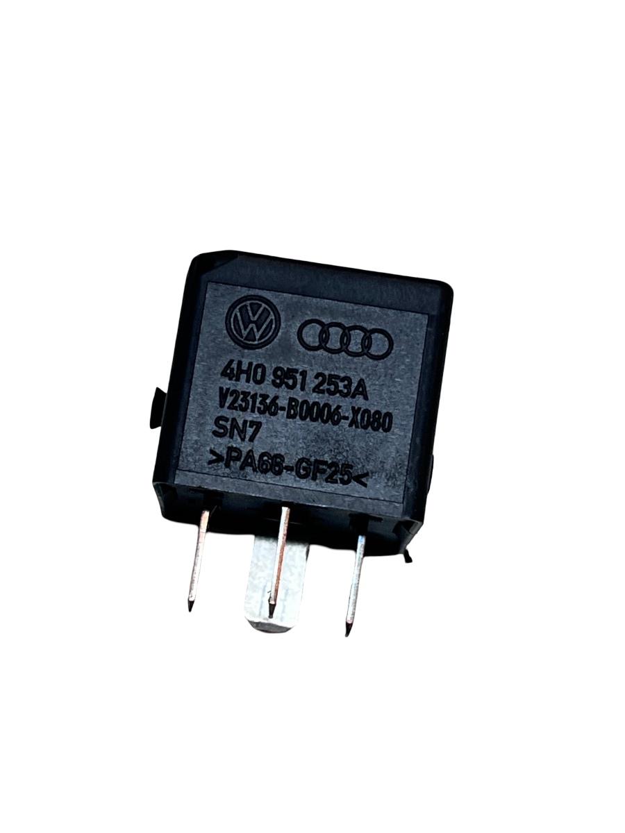 Alte relee VOLKSWAGEN GOLF VI 5K1 2008 - 2013 4H0951253A – foto 2