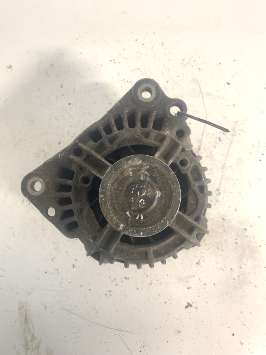 Alternator 14V 90A 1.7SDI VOLKSWAGEN POLO 6N2 1999 - 2001 AKU OEM 038903025A – foto 2