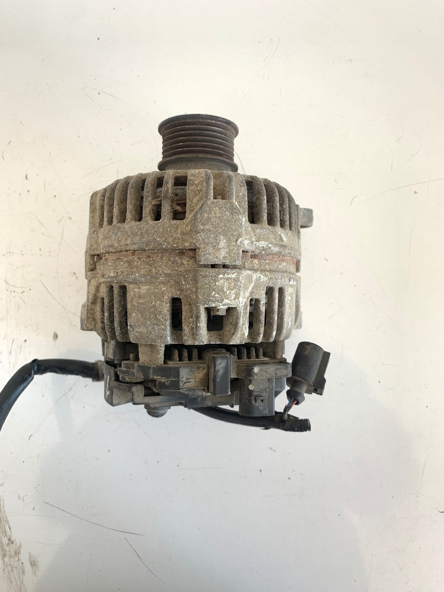 Alternator 14V 90A Skoda Fabia 1, Cordoba 2 , Golf 4  1.4 BENZINA OEM 0124325013 / 037903025M – foto 3