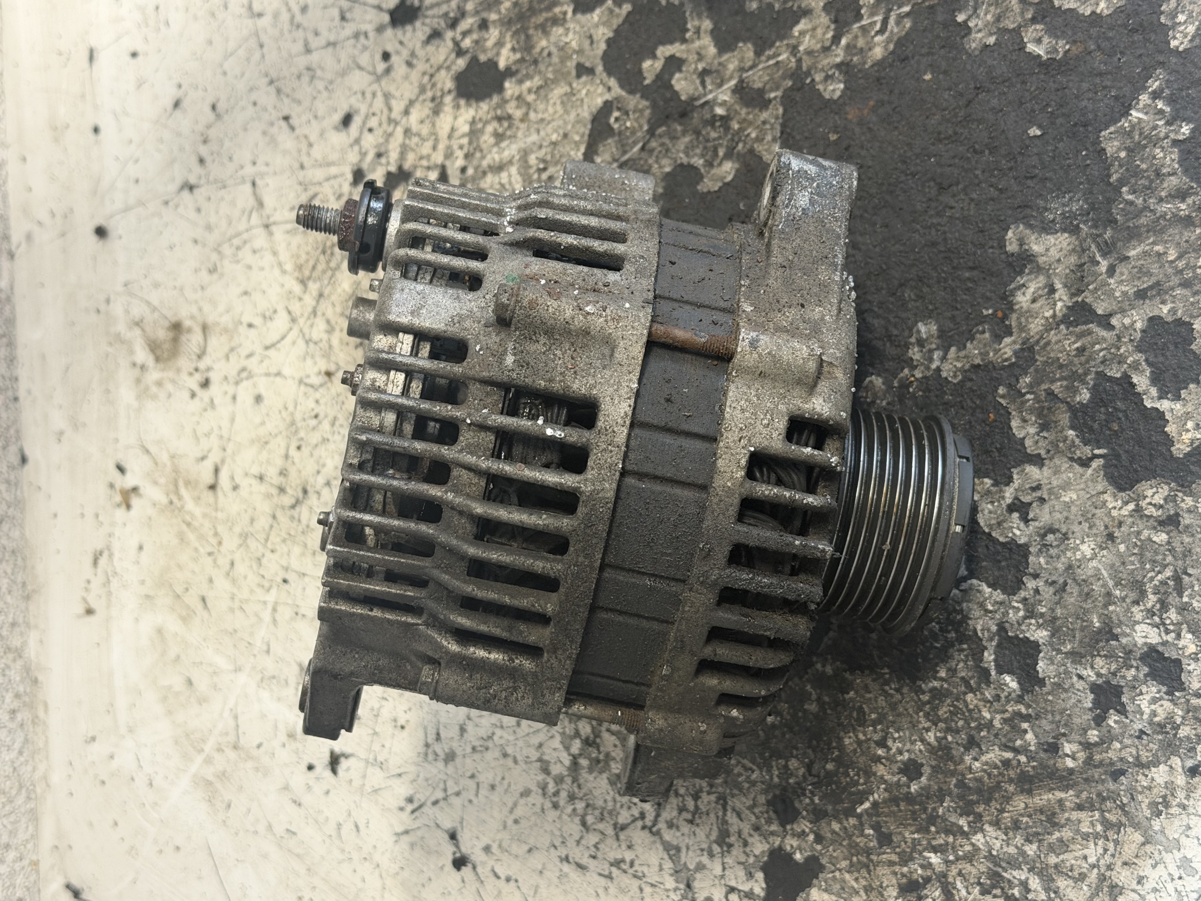 Alternator Renault Master II 1997–2010 - cod: LRA02873 3.0D 100KW