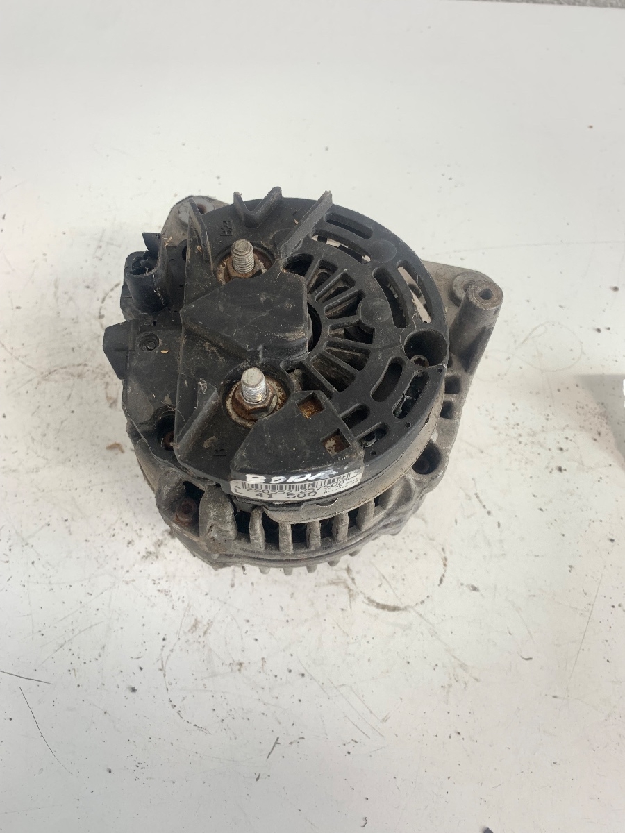 Alternator VOLKSWAGEN BORA 1J2 1998 - 2013 2.0 2.0 APK, AQY, AZG, AZH, AZJ, BBW L41500 – foto 2