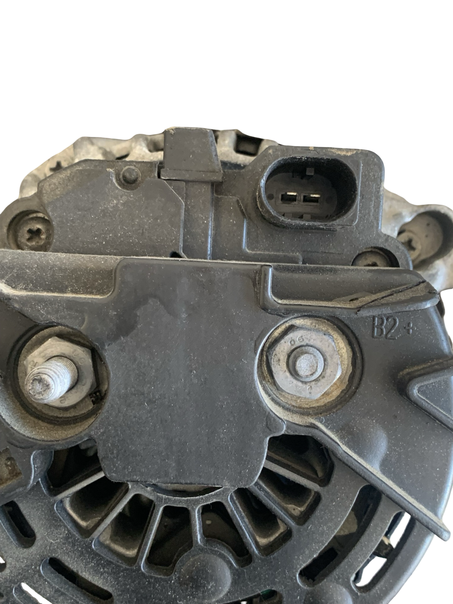 Alternator Volkswagen Golf 5 Plus 1.9TDI BLS 2004–2008 – foto 2