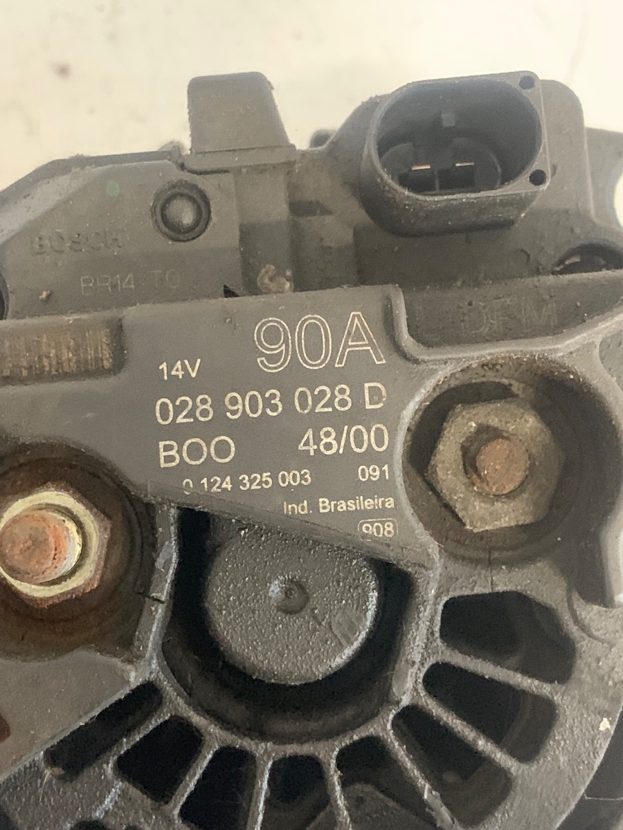Alternator VOLKSWAGEN NEW BEETLE 9C1, 1C1 1998 - 2010, VOLKSWAGEN GOLF IV 1J1 1997 - 2007, SEAT LEON 1M1 1999 - 2006, AUDI A3 8L1 1996 - 2006 1.6B OEM BOSCH 0 124 325 003 028903028D – foto 4