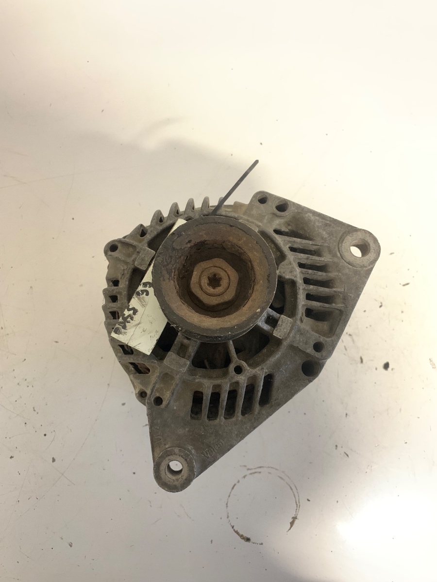 Alternator VOLKSWAGEN PASSAT 3B2 1996 - 2001 1.8 1.8 ADR, APT, ARG – foto 2