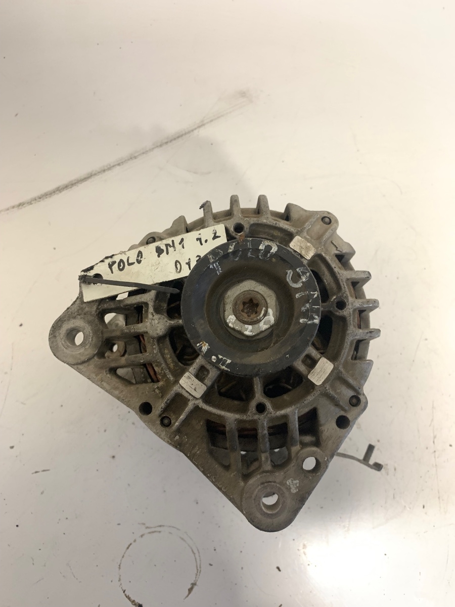 Alternator VOLKSWAGEN POLO 9N_ 2001 - 2012 1.2B 03D903025E – foto 2