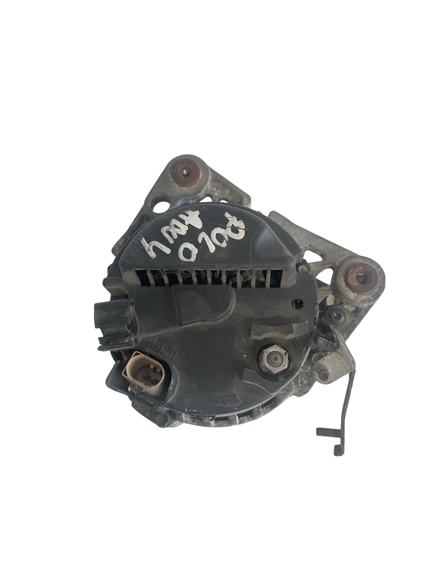 Alternator VOLKSWAGEN POLO 9N_ 2001 - 2012/ SEAT IBIZA/ Skoda Fabia 1.2B 03D903025D
