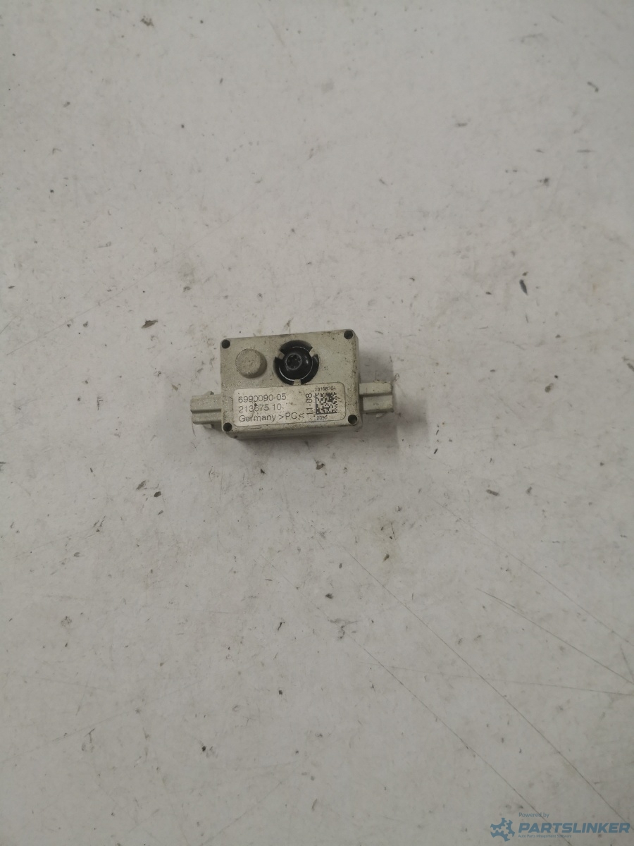 Amplificator antena BMW 3 V Coupe (E92) [ 2005 - 2013 ] OEM 699009005 – foto 2