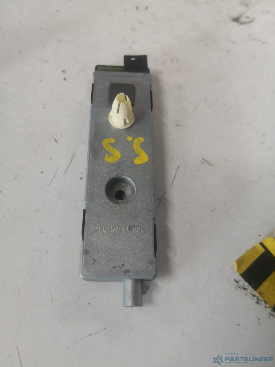 Amplificator antena MERCEDES-BENZ E-CLASS (W212) [ 2009 - > ] OEM A2128201789 – foto 2