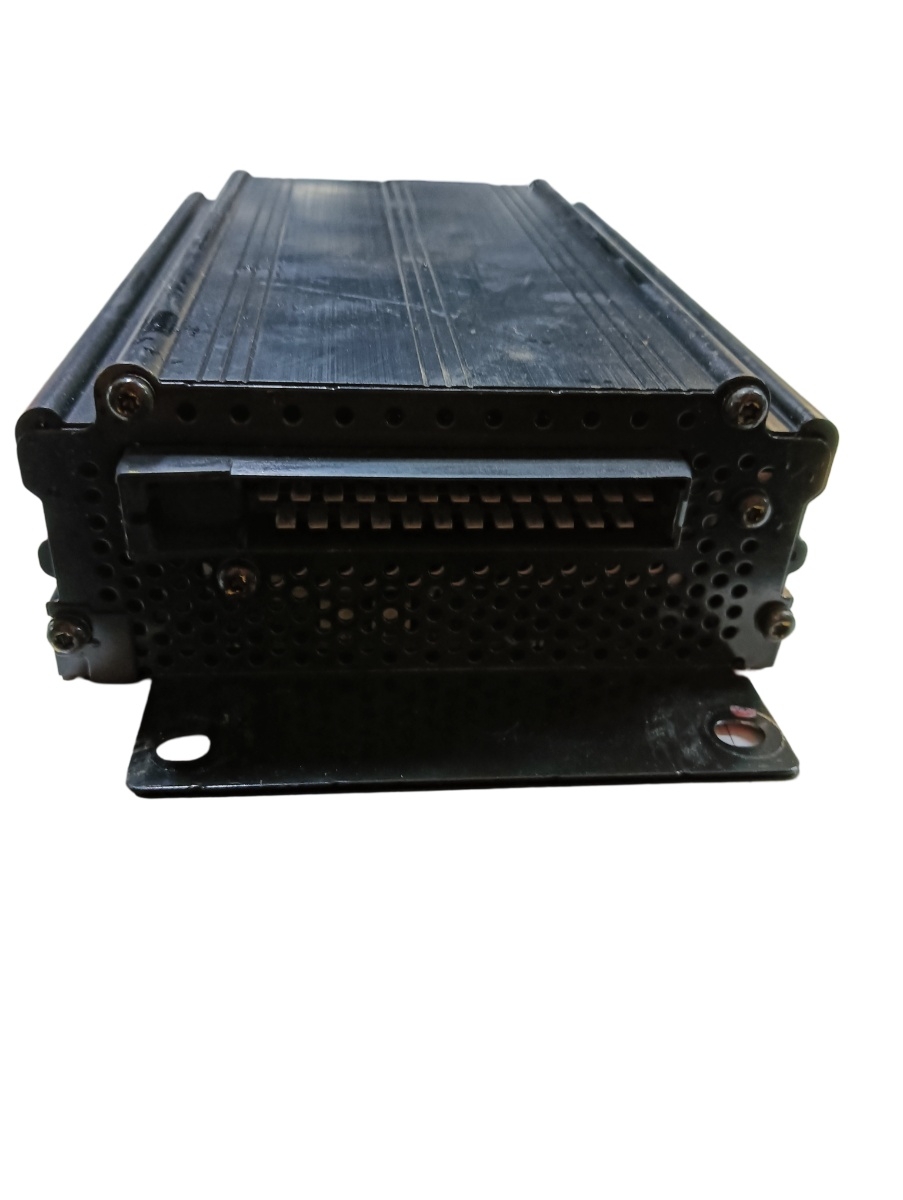 Amplificator audio AUDI A4 Convertible 8H7, B6, 8HE, B7 2002 - 2009 8h0035223a – foto 2
