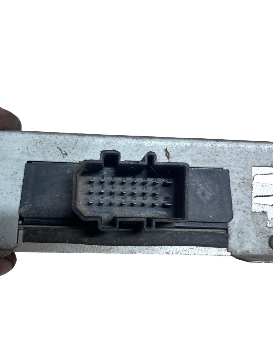Amplificator audio AUDI A4 II 8E2, B6 2000 - 2005 8E5035223 – foto 2