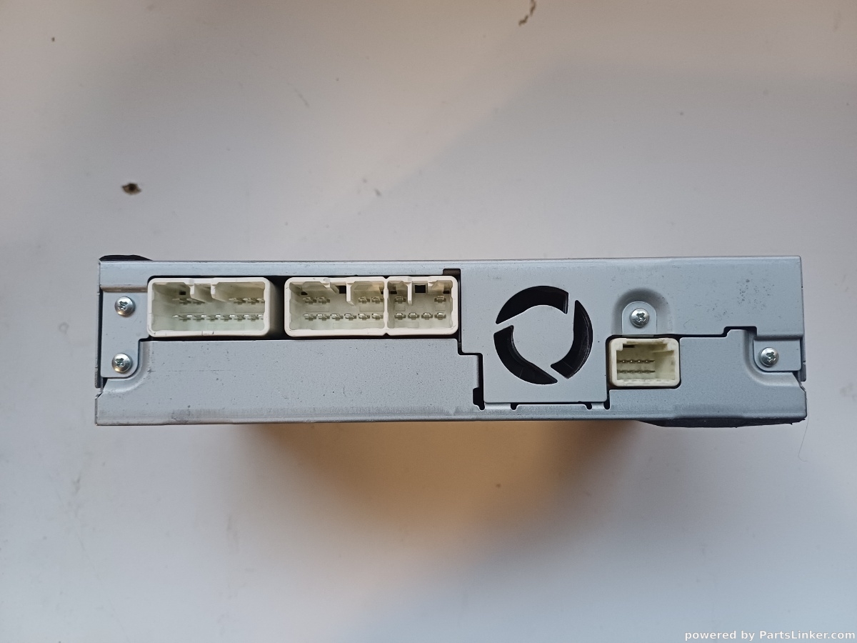 Amplificator audio LEXUS CT (ZWA10_) [ 2010 - > ] 200h (2ZR-FXE, 5ZR-FXE) 73KW|99HP OEM 8628076010 – foto 2