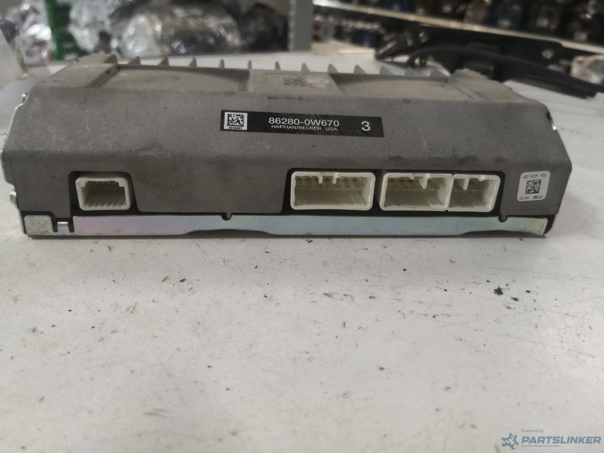 Amplificator audio TOYOTA LAND CRUISER 150 (TRJ15_, KDJ15_, GRJ15_, GDJ15_) [ 2009  Jbl OEM 862800w670 – foto 2
