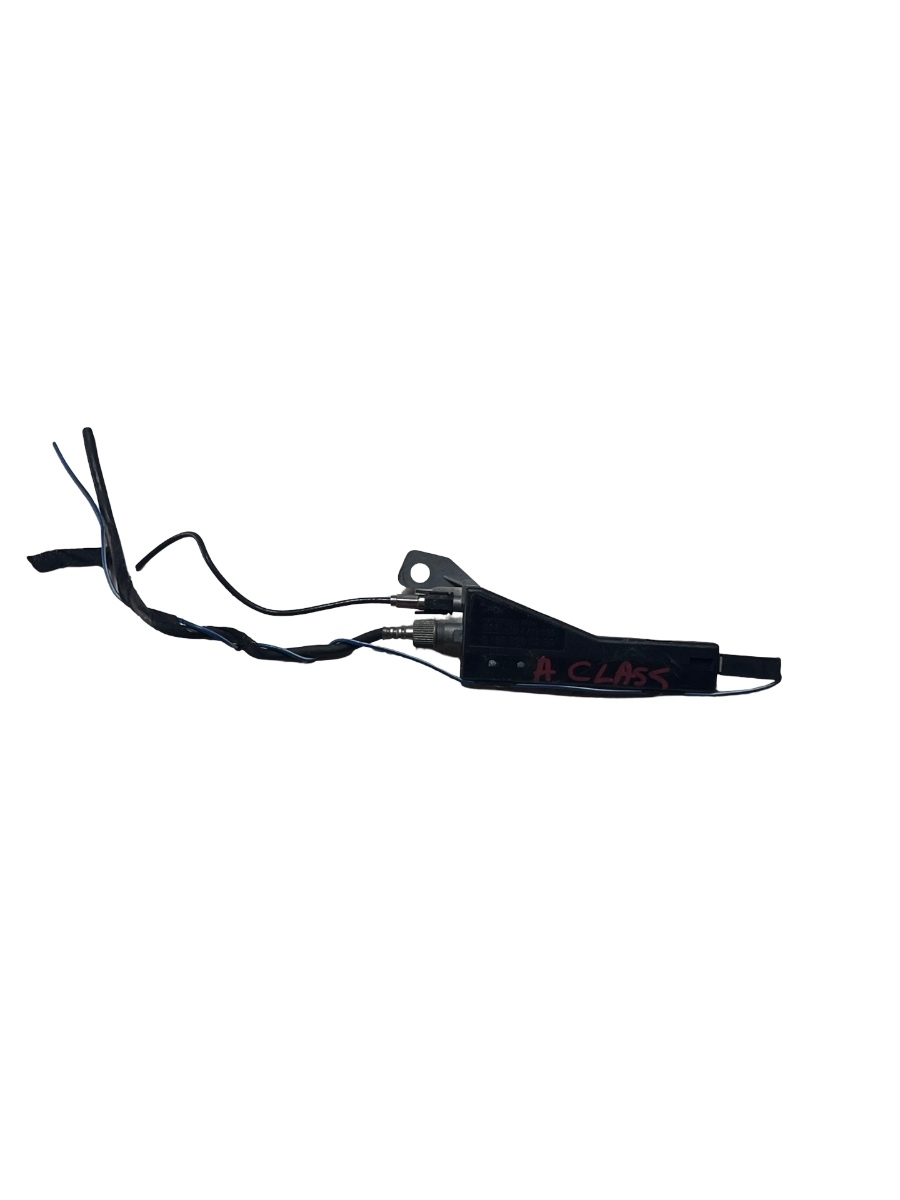 Amplificator semnal antena MERCEDES-BENZ A-CLASS W168 1997 - 2005 1688200289 – foto 2