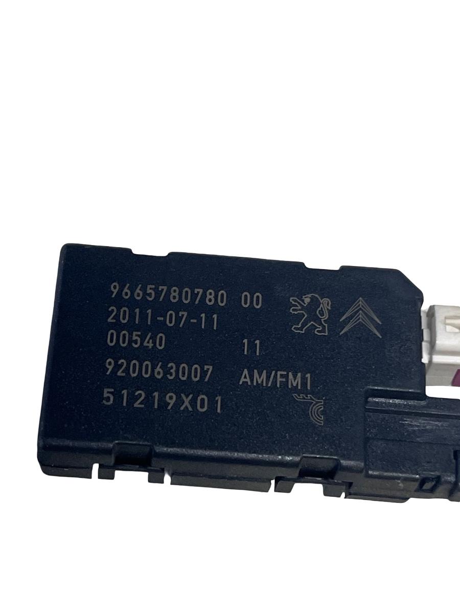 Amplificator semnal antena PEUGEOT 508 8D_ 2010 -> 9665780780 – foto 2
