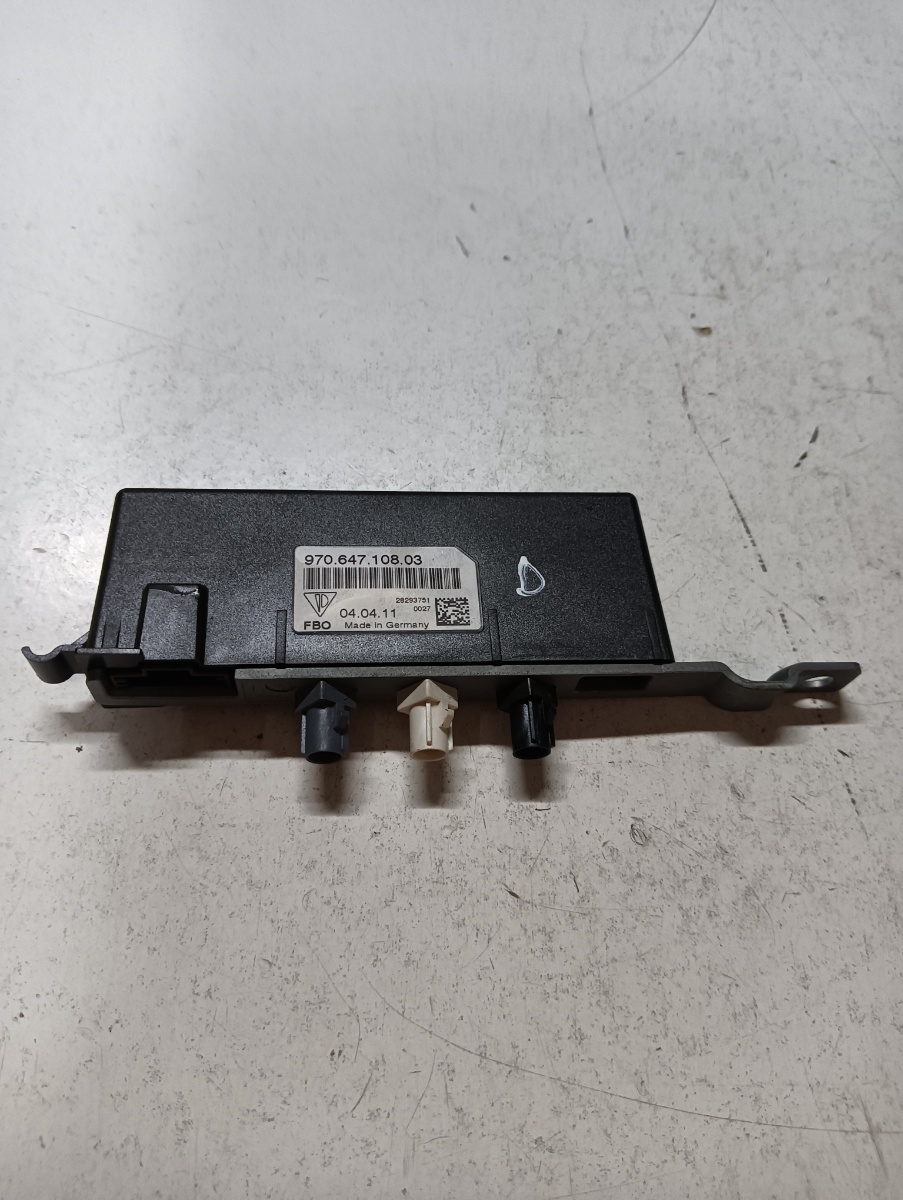 Amplificator semnal antena PORSCHE PANAMERA 970 2011 3.6 4 M 46.40 220KW|300HP 2011 – foto 2