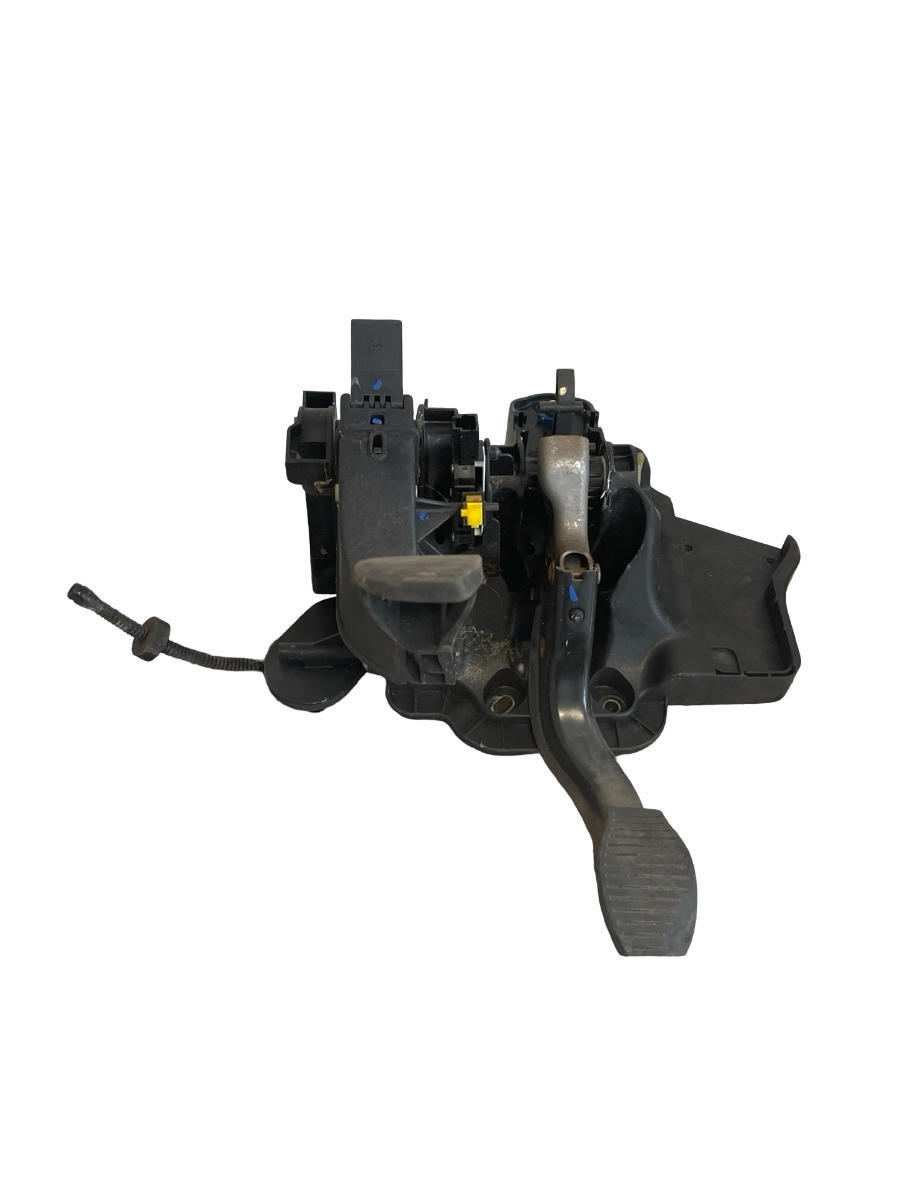 Ansamblu pedale ALFA ROMEO MITO 955_ 2008 -> 1.4 MultiAir 955 A6.000 3809550002 – foto 2