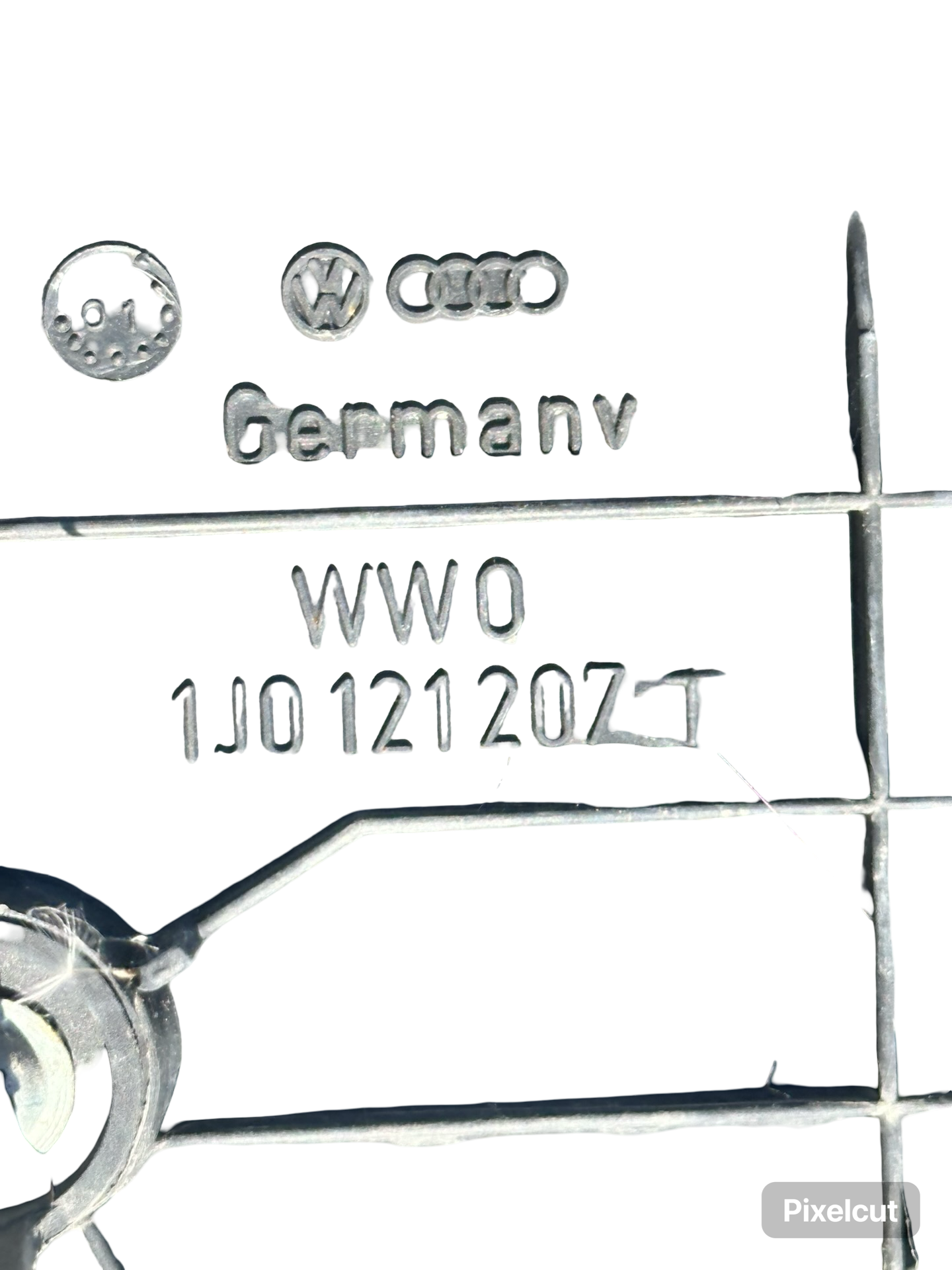 Ansamblu Radiatoare Volkswagen Golf 4  1.4 AXP 1997–2006 - cod: 1J0121207T  Defect la mufa – foto 7