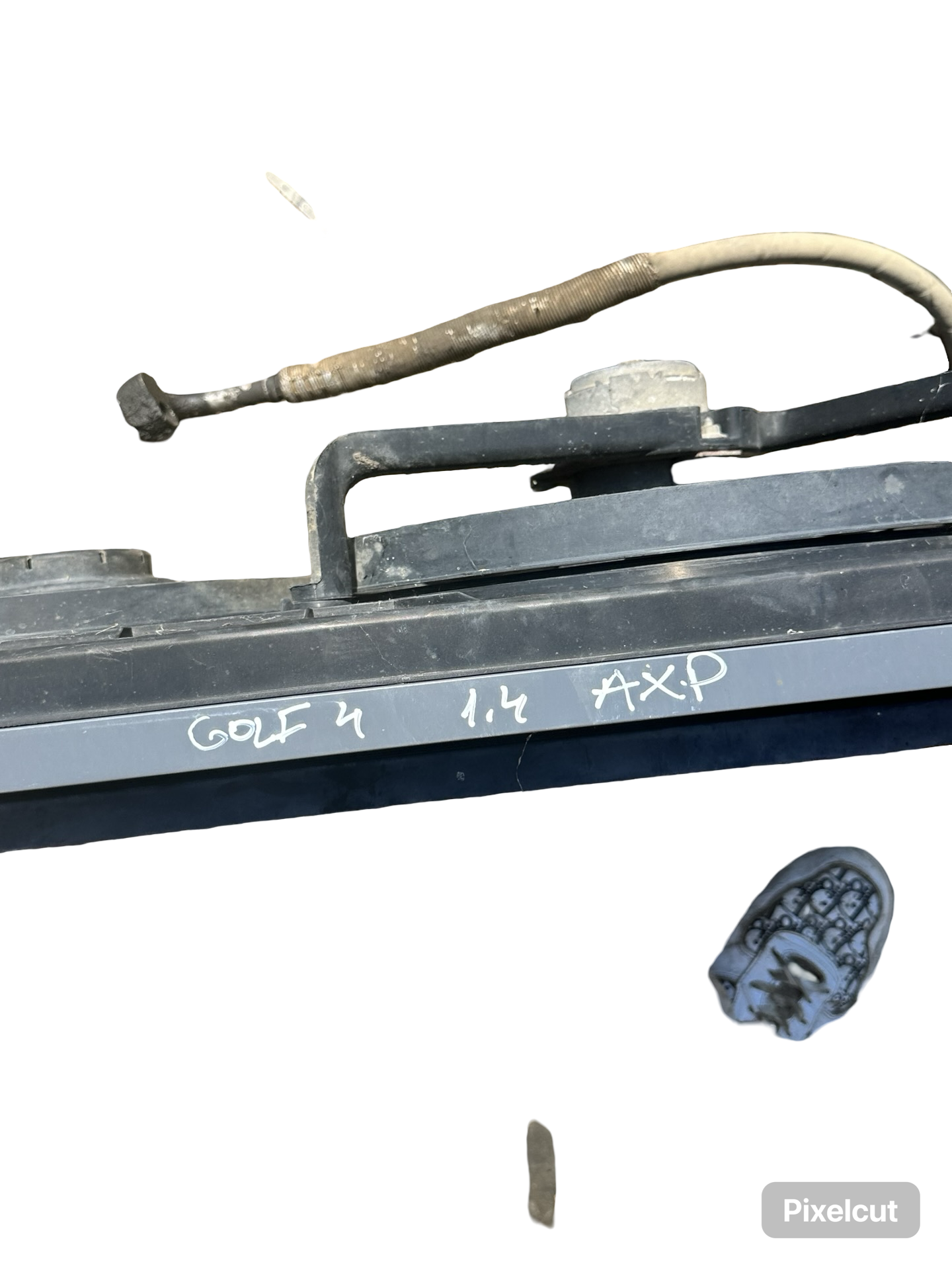 Ansamblu Radiatoare Volkswagen Golf 4  1.4 AXP 1997–2006 - cod: 1J0121207T  Defect la mufa – foto 3