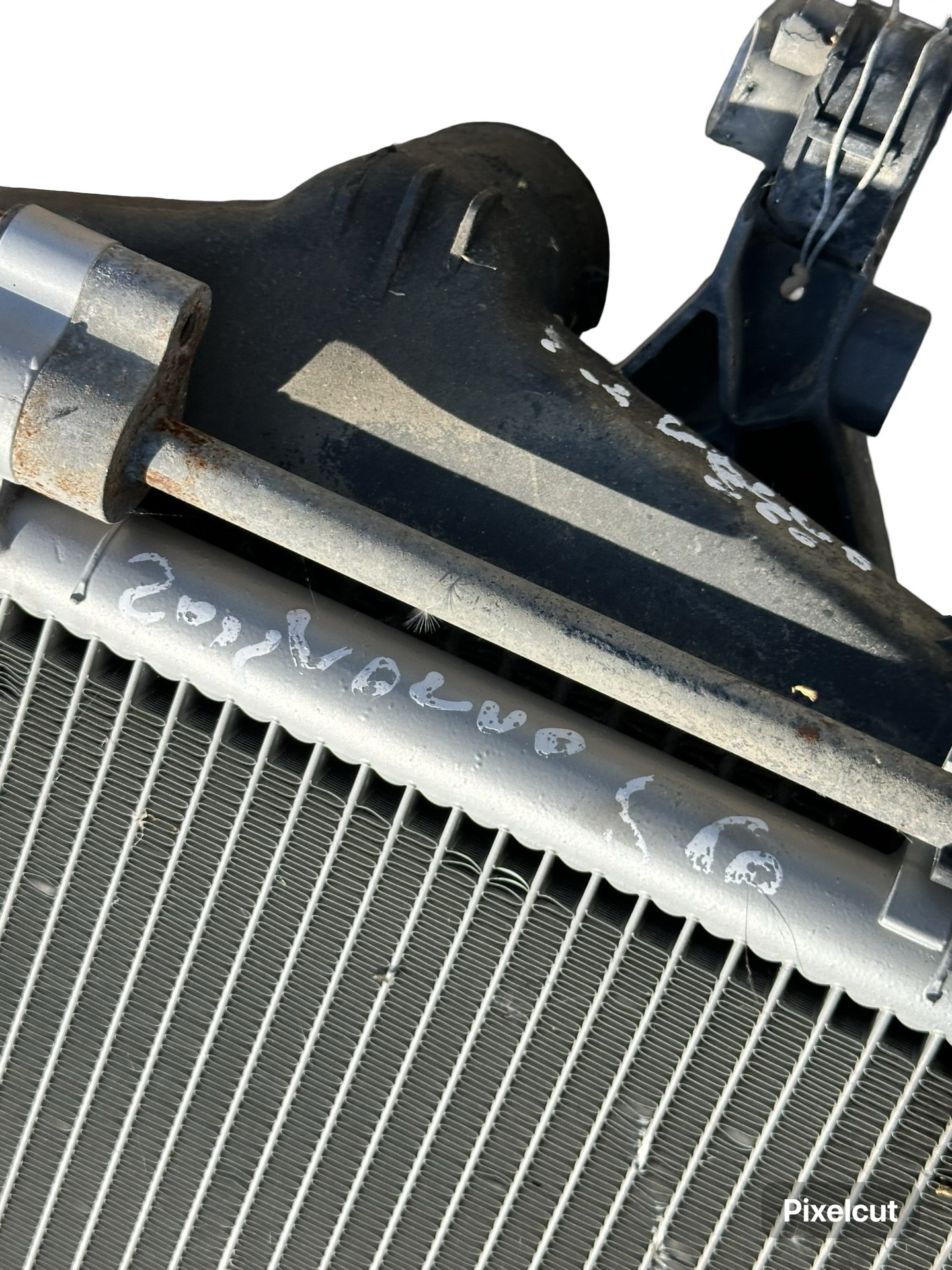Ansamblu Radiatoare Volvo S60 1 2000–2004 - cod: 8649471A Carcasa la ventilator ruptă – foto 4