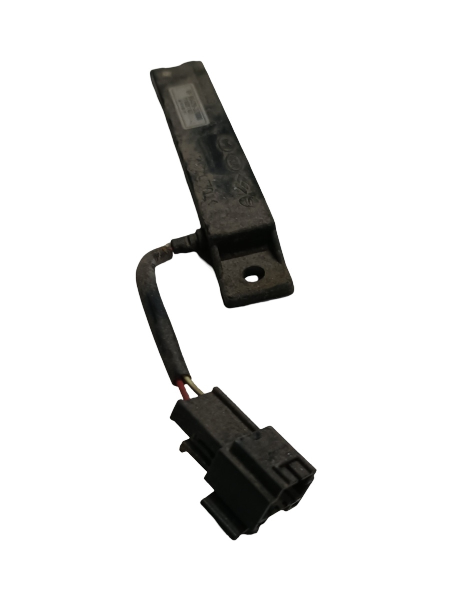 Antena GPS HYUNDAI i40 VF 2012 - > 954203z000 – foto 2