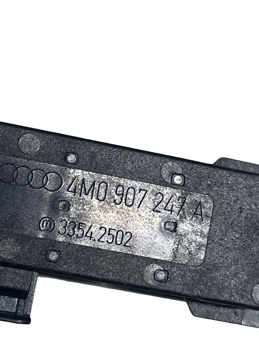 Antena Keyless entry AUDI A5/S5 II Sportback F5A 2016 -> 4M0907247A – foto 2