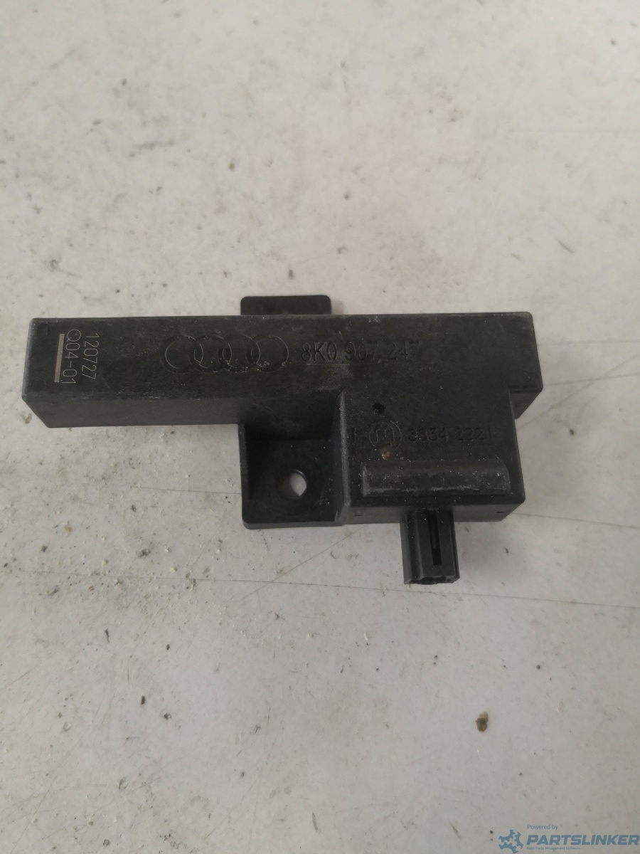Antena keyless stanga fata AUDI A6/S6 IV Saloon (4G2, C7, 4GC) [ 2010 - 2018 ] OEM 8k0907247