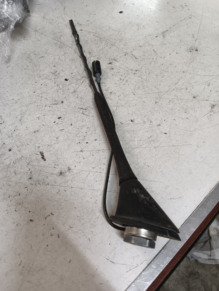 Antena radio SKODA OCTAVIA II Combi (1Z5) [ 2004 - 2013 ] – foto 2