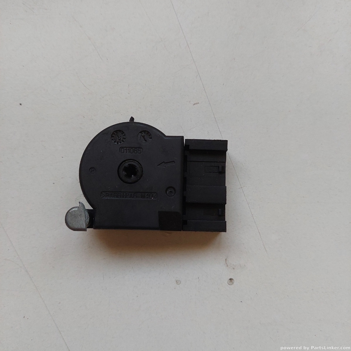 Anti Furt IVECO DAILY V Box Body / Estate 2011 - 2014 05801364057 – foto 2