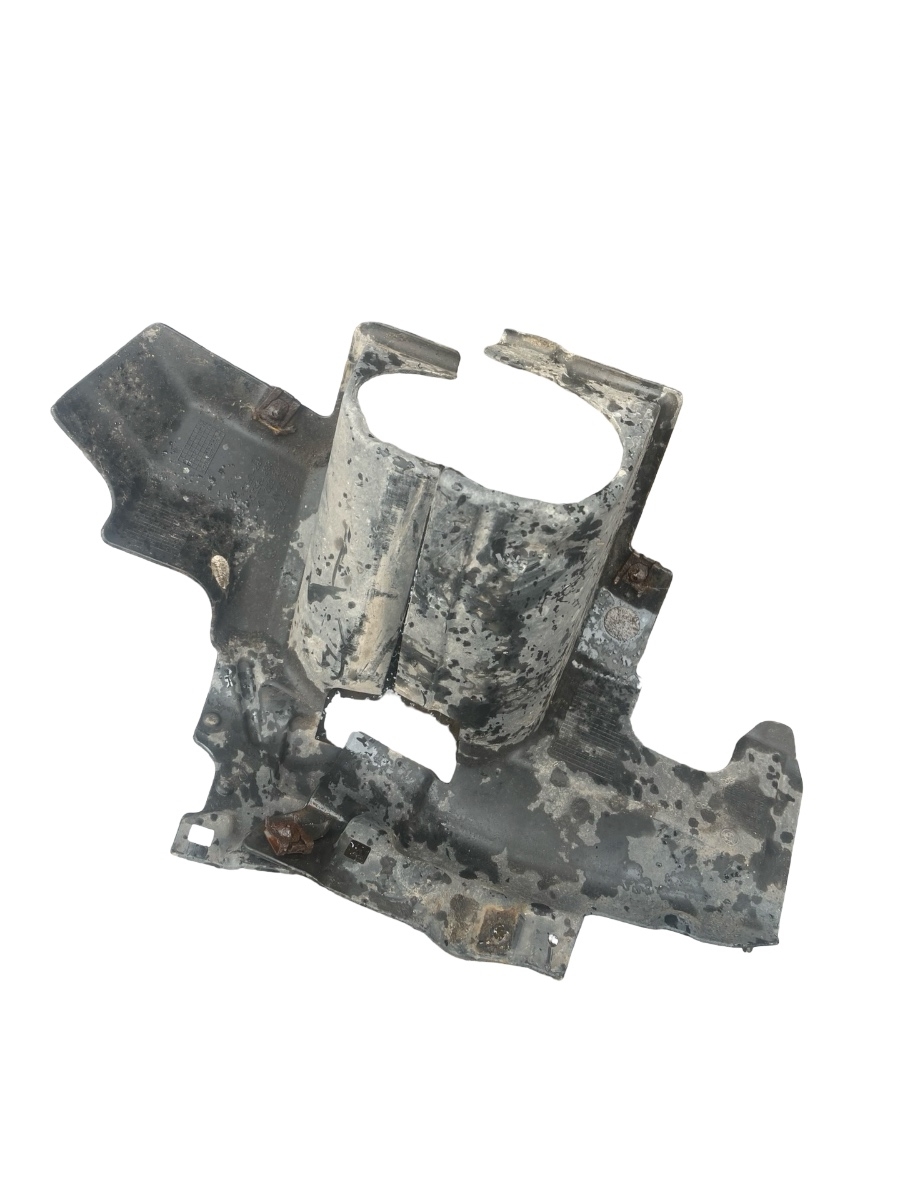 Aparatoare noroi stanga fata la caseta de directie BMW 1 II F20 2010 -> 7274859