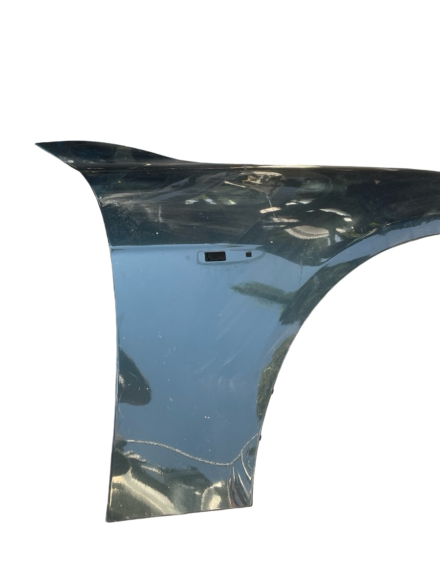 Aripa dreapta fata BMW 7 IV E65, E66, E67 2001 - 2009 – foto 3