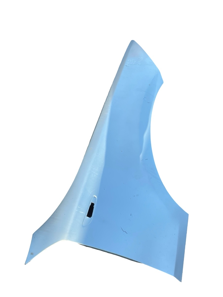 Aripa fata dreapta BMW 1 E87 2003 - 2013 – foto 2