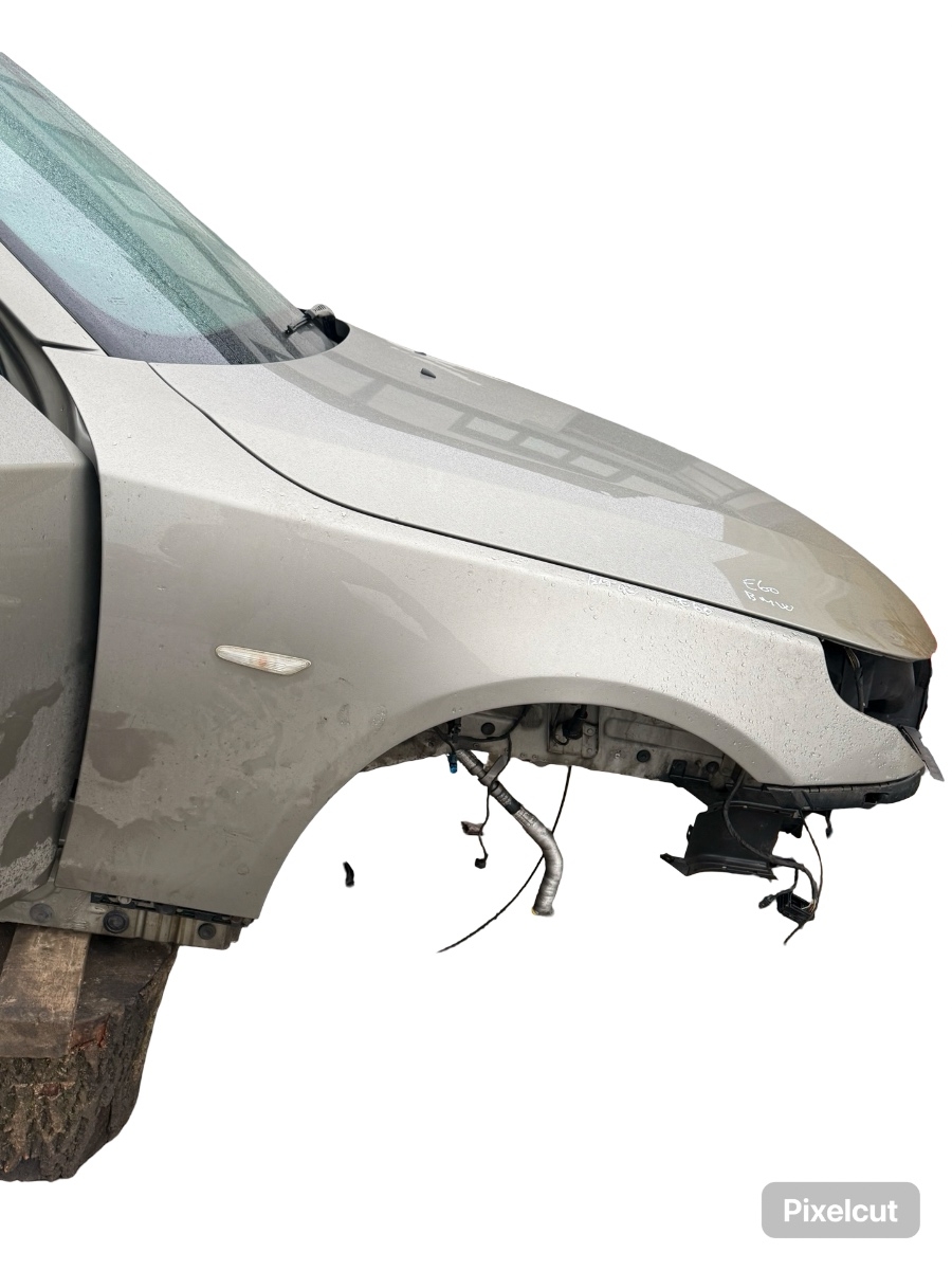 Aripa fata dreapta BMW 5 E60 2001 - 2010 – foto 2