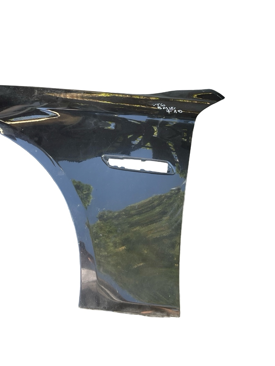 Aripa fata stanga fata BMW 5 F10 2009 - 2016 – foto 4