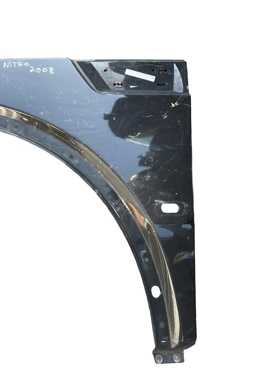 Aripa stanga fata DODGE NITRO 2006 - 2012 – foto 6