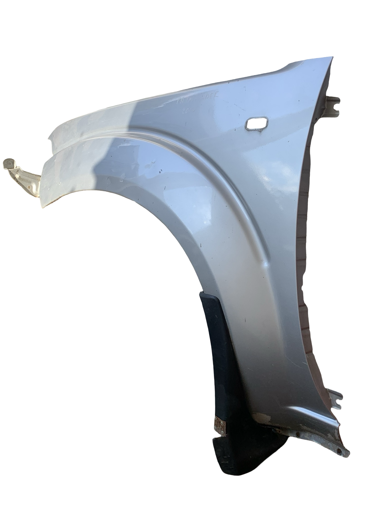 Aripa stânga față Nissan Pathfinder  2004–2013 – foto 3