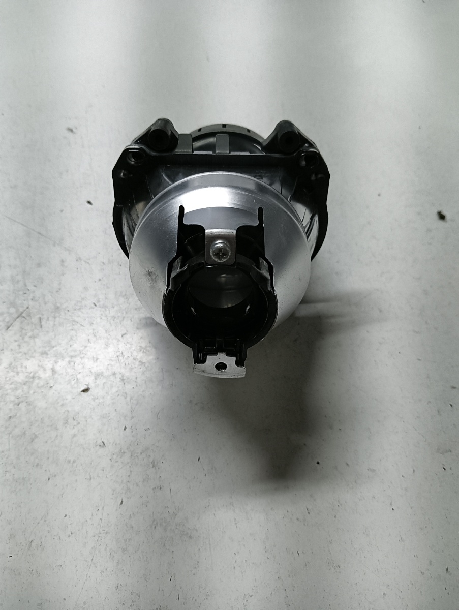 Bec xenon dreapta fata SUBARU IMPREZA Estate 2011 - > – foto 2