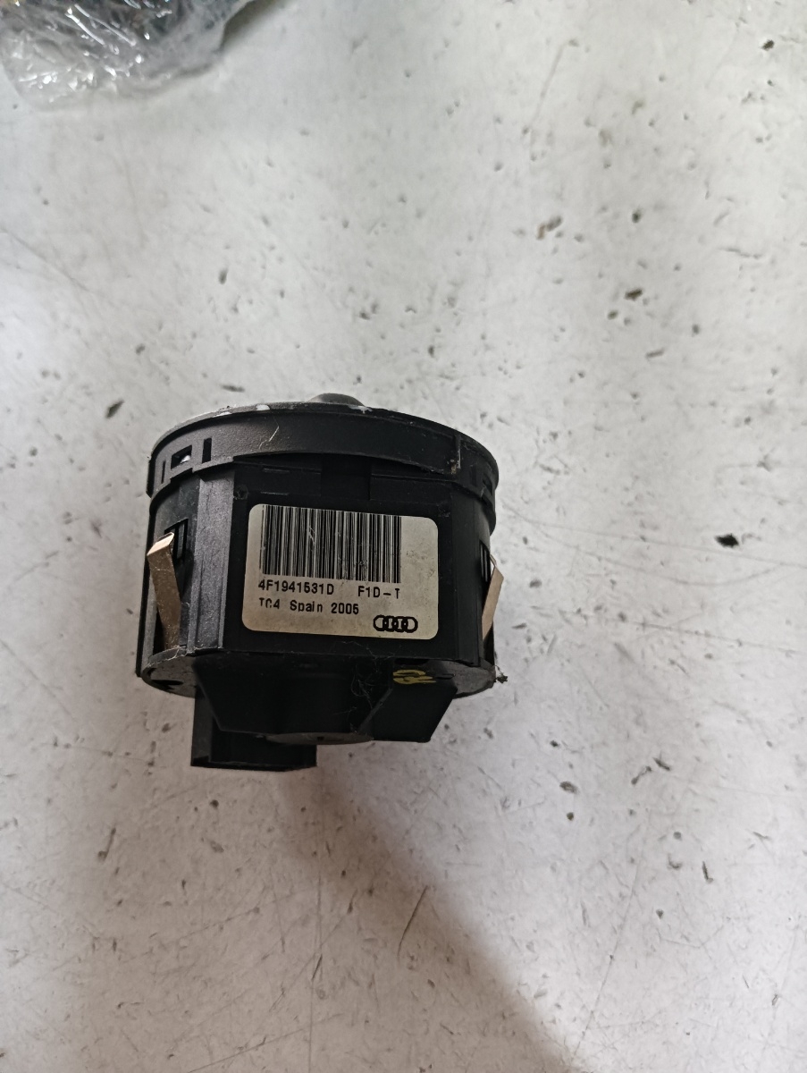 Bloc  lumini AUDI A6/S6 III Saloon (4F2, C6) [ 2004 - 2011 ] OEM 4f1941531d – foto 2